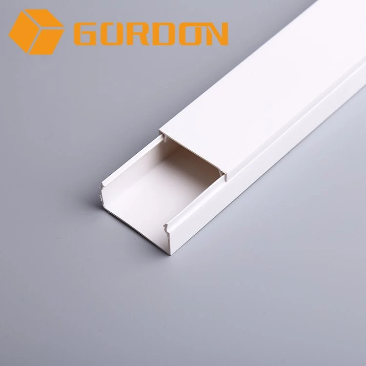 Conduit de câblage en PVC